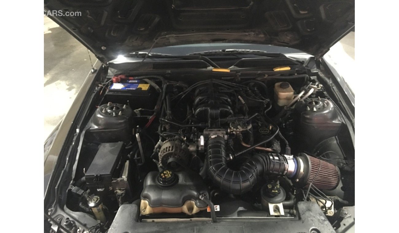فورد موستانج فورد موستينج وارد نظيفه V6 2007 اسود  للبيع
