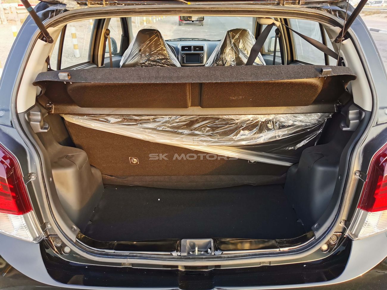 Toyota Wigo 1.2L Petrol, Alloy Rims, Rear Parking Sensor, DVD (CODE # TWG02)