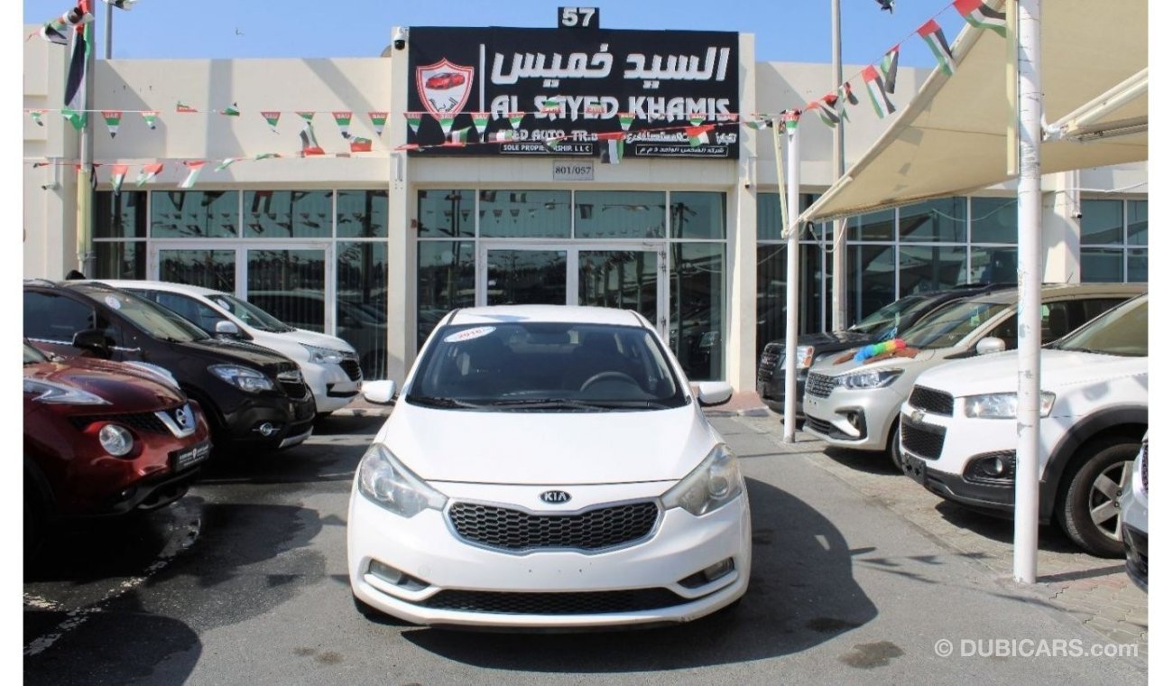 Kia Cerato EX ACCIDENTS FREE - GCC - PERFECT CONDITION INSIDE OUT - ENGINE 1600 CC