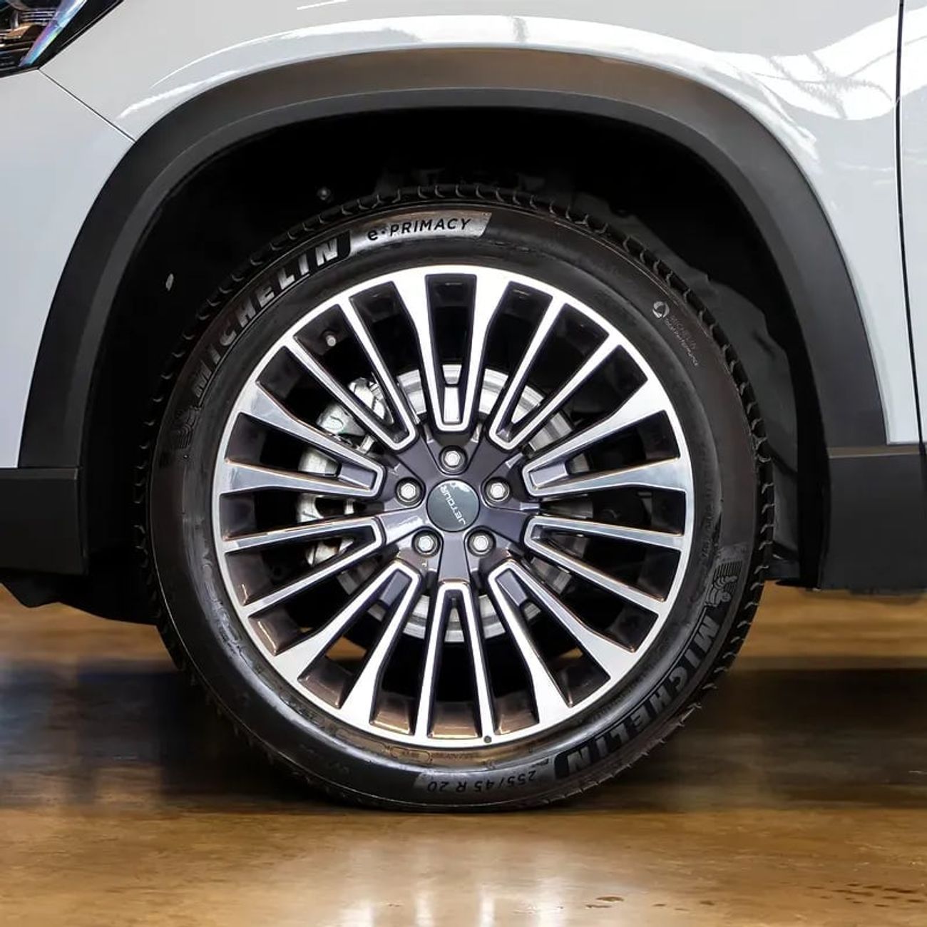 Jetour X90 Plus 2.0T AED 1,570 pm • 0% Downpayment • X90 Plus Luxury • Elite Warranty