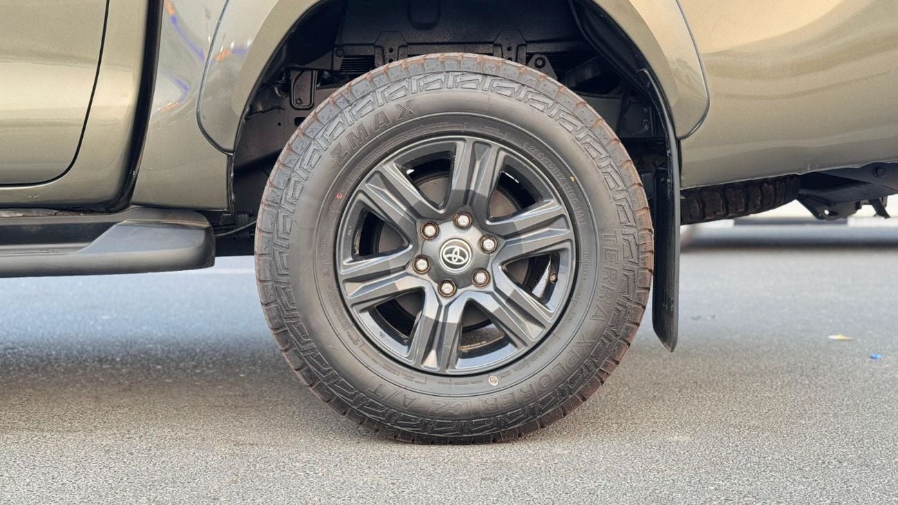 Toyota Hilux ROCCO | DOUBLE CABIN | 2.8L DIESEL ENGINE | AUTOMATIC TRANSMISSION | 2023
