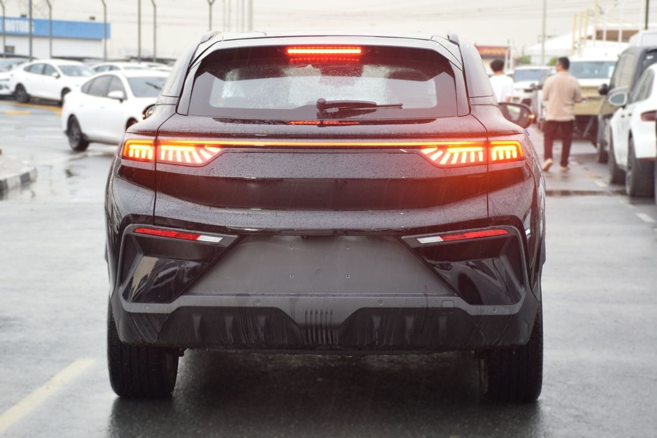 Chery EQ7 Full Electric Drive Range: 512-km