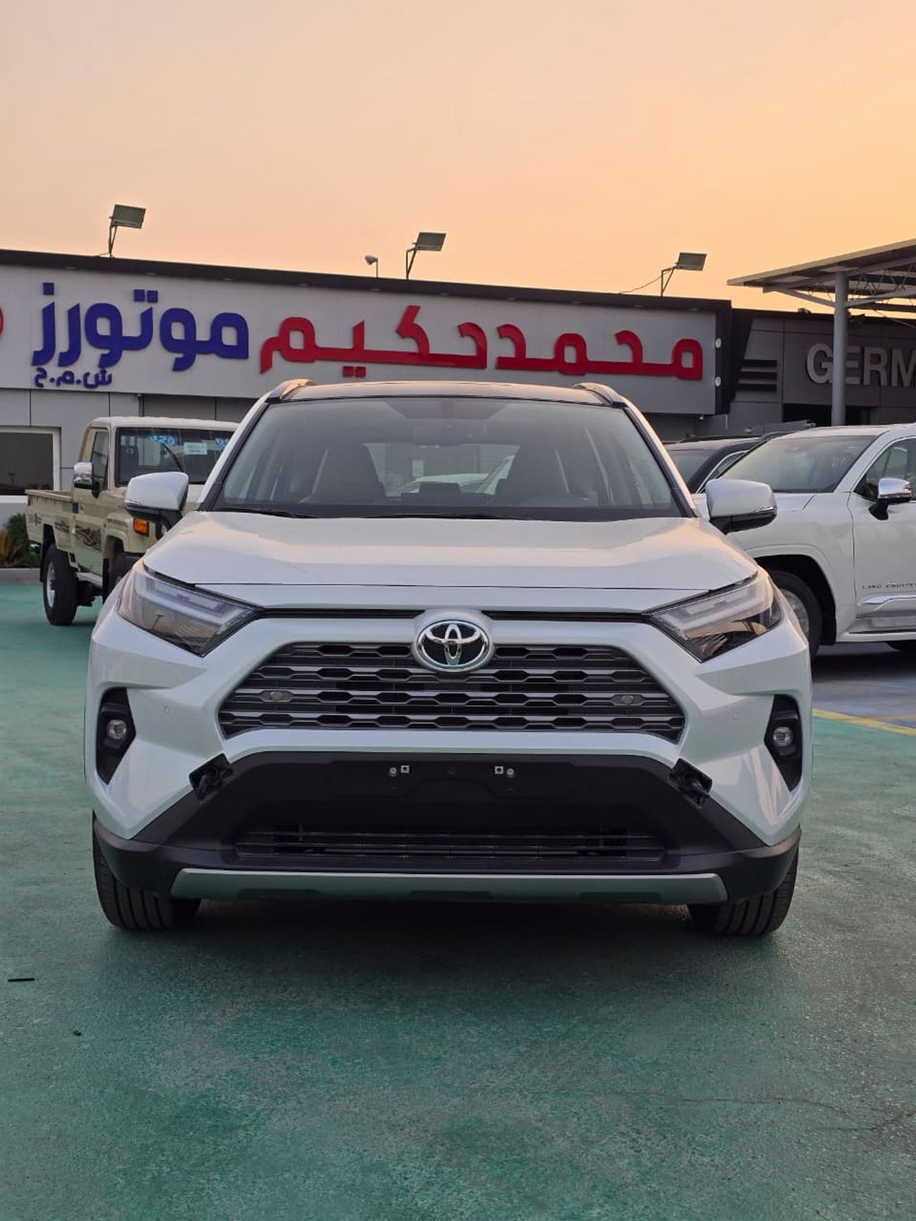 تويوتا راف ٤ 2.5L Adventure