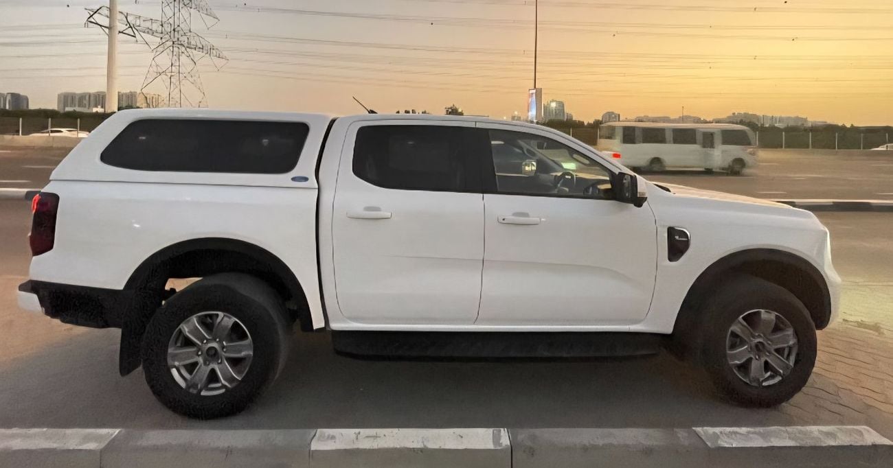 فورد رانجر XLT 2.0L Double Cabin Diesel YN2S Engine Automatic Gear 4WD 4-Cylinders 5 Seats 5 Doors