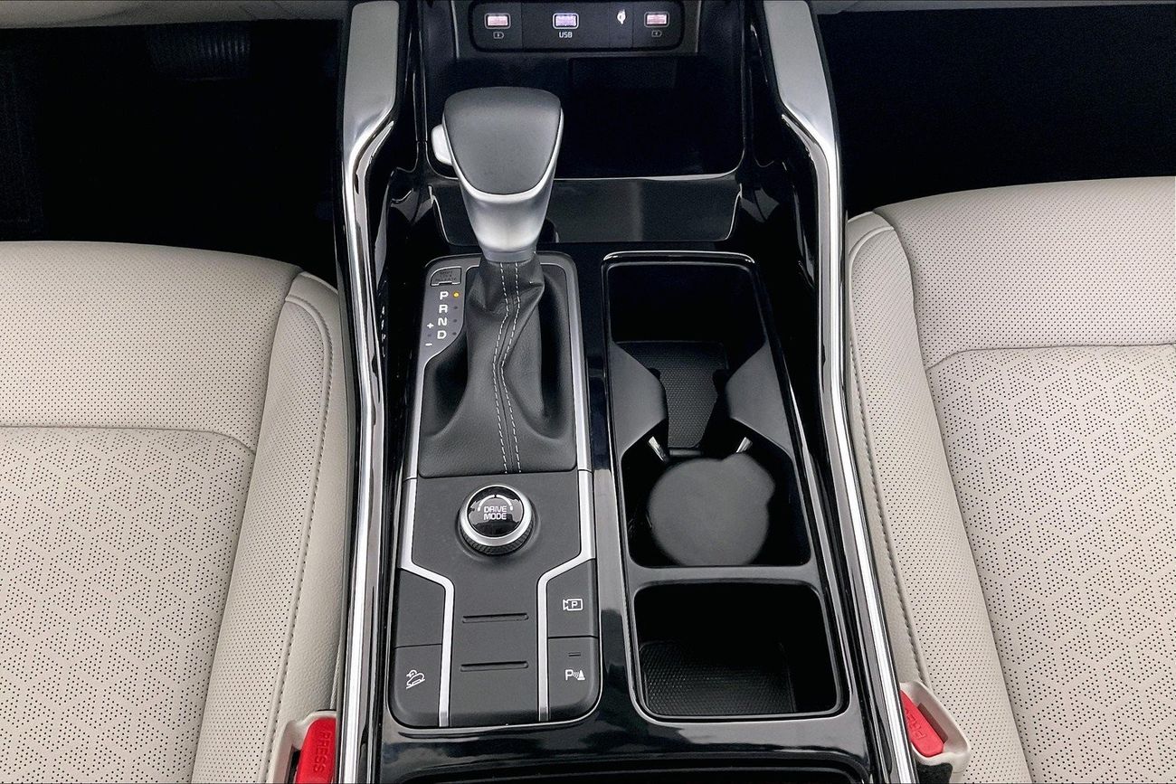 مازدا 3 R | ضمان مجاني لمدة عام | 0 دفعة أولى