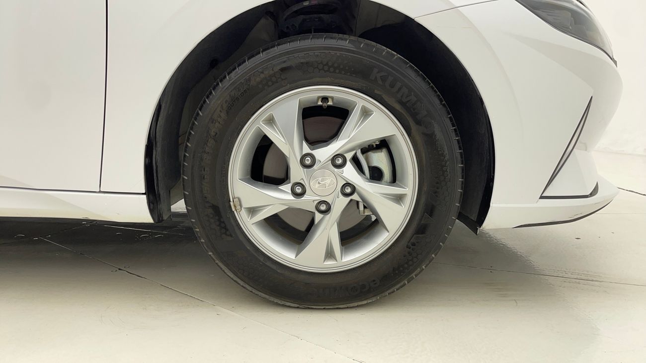 Hyundai Elantra SMART 1.6 | Zero Down Payment | Free Home Test Drive