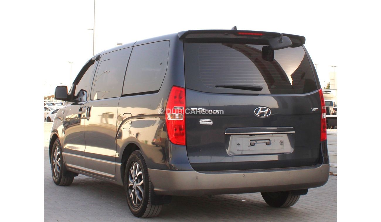 هيونداي جراند ستاريكس هيونداي جراند استاركس 2018 وارد كوريا اوراق جمارك بحالة ممتازة بدون حوادث