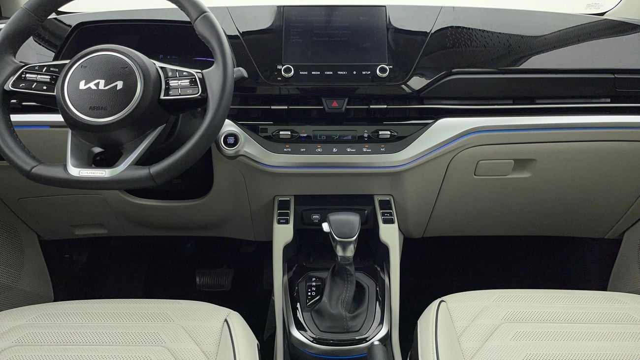 Kia Carens EX 1.5 | Zero Down Payment | Free Home Test Drive