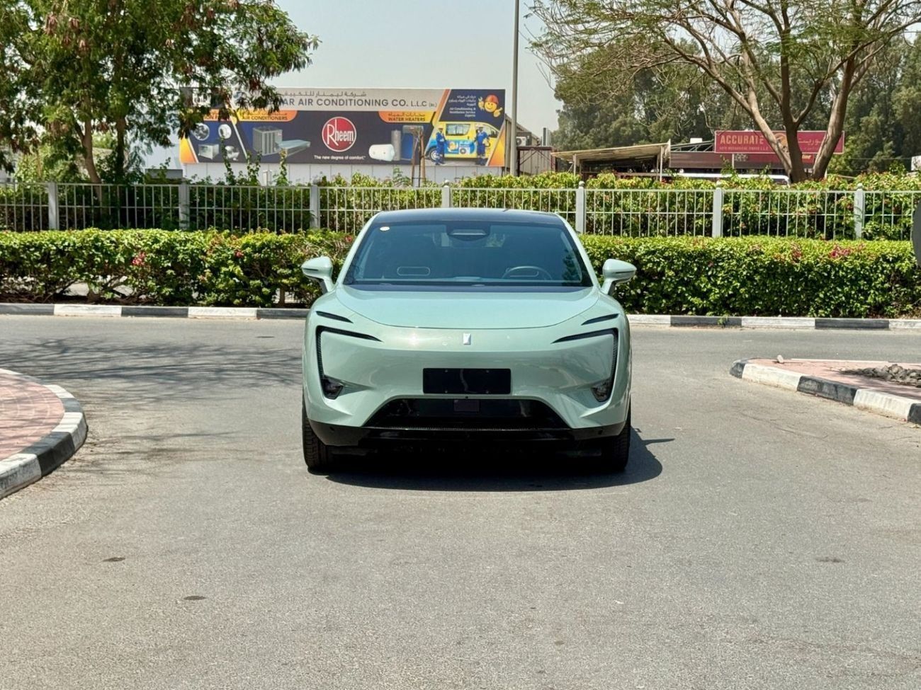 أفاتر 11 Performance AWD 2023 Used Avatr 11 (Dual Motor) / 90 kW.h / Range (580 km) / 572 HP / Warranty&Servi