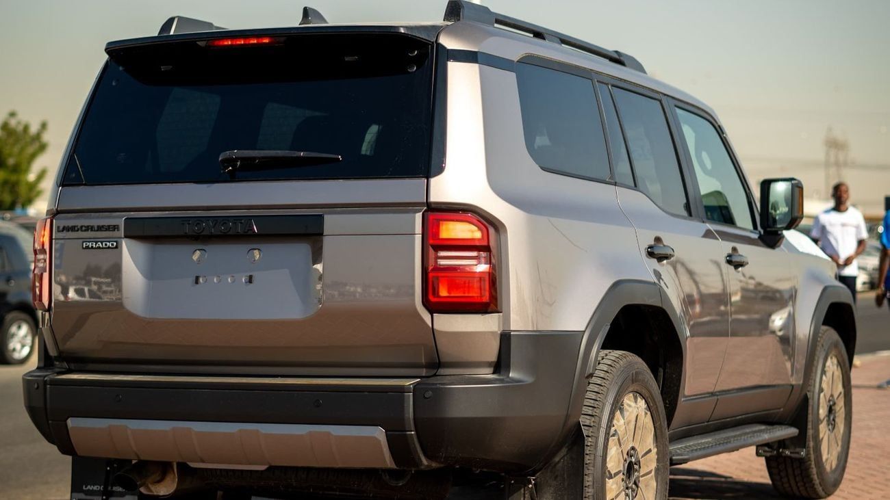 تويوتا برادو GXR TOYOTA PRADO L250 2.4 TURBO PETROL LUXURY FULL OPTION