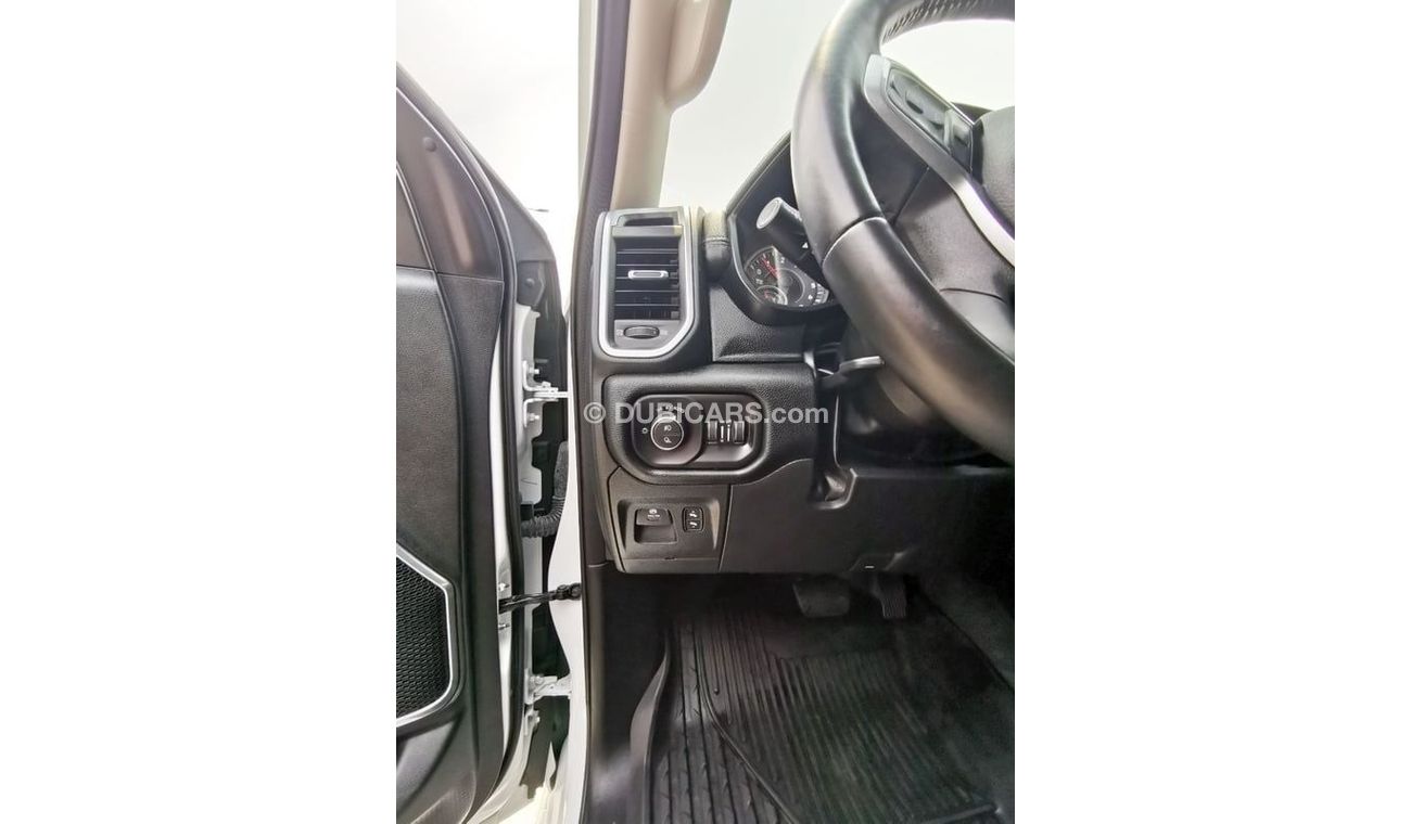 رام 1500 Dodge RAM Laramie - 2022 - White