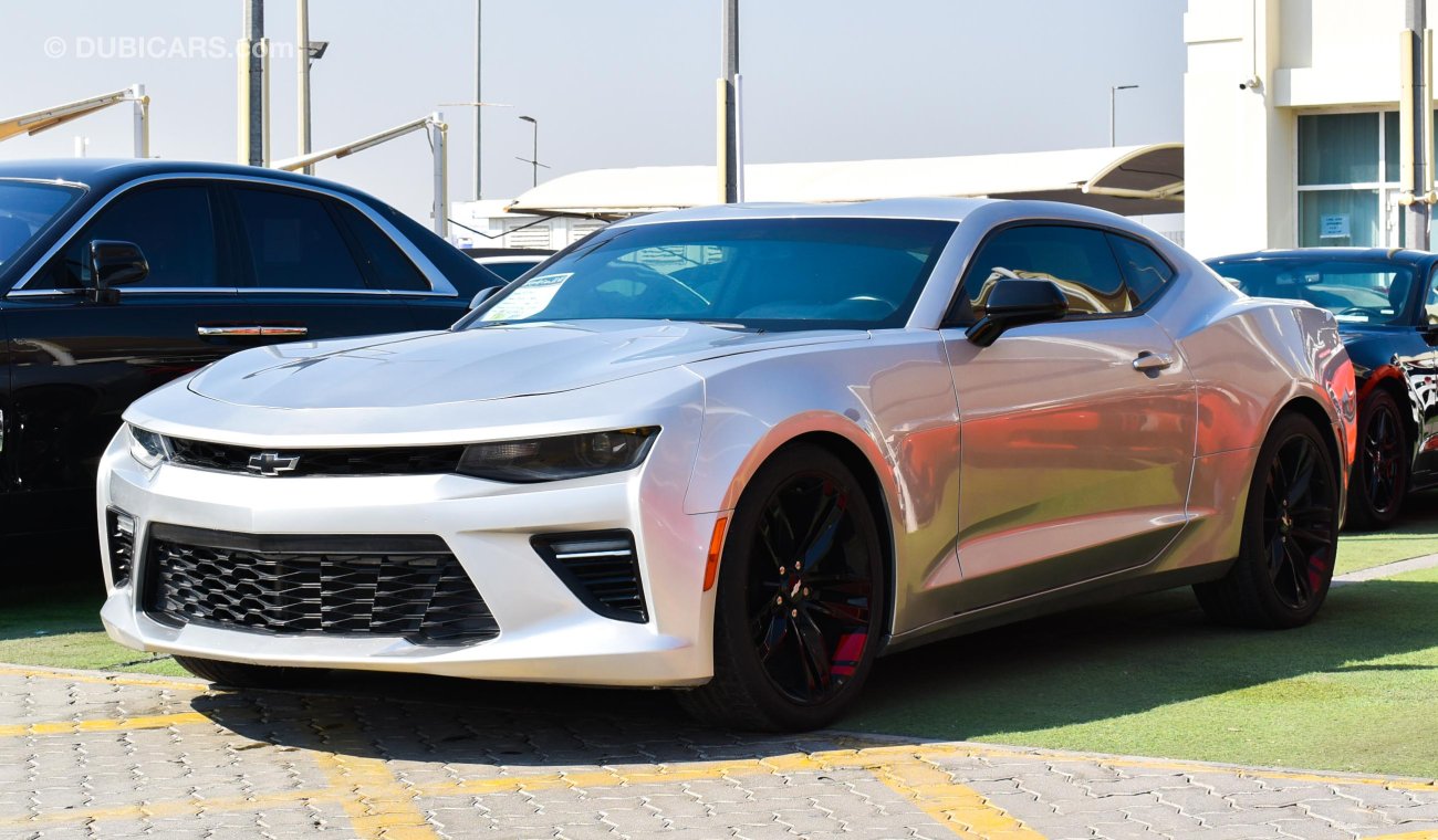 Chevrolet Camaro RS V6