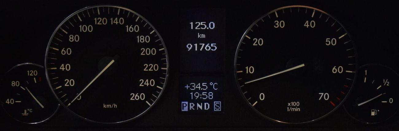 Mercedes-Benz C 230 EXCELLENT DEAL for our Mercedes Benz C230 ( 2007 Model ) in Black Color Japanese Specs