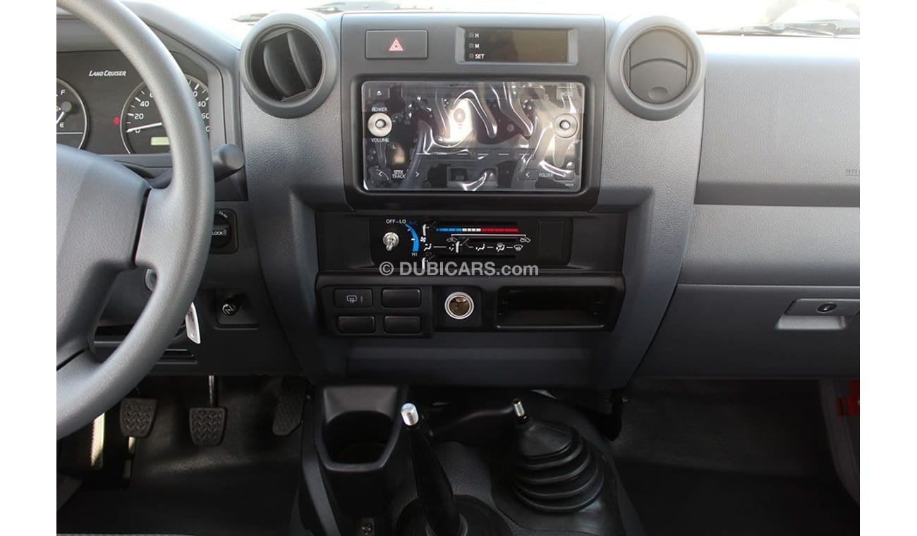 تويوتا لاند كروزر 70 HZJ76 - 10str 5Door free wheel hub - Station Wagon - 4.2L V6 Dsl for export sales