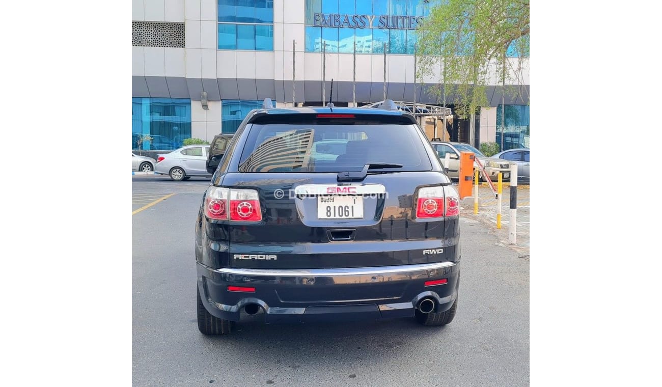 GMC Acadia GMC ACADIA DENALI 2012 GCC  FULL OPTION
