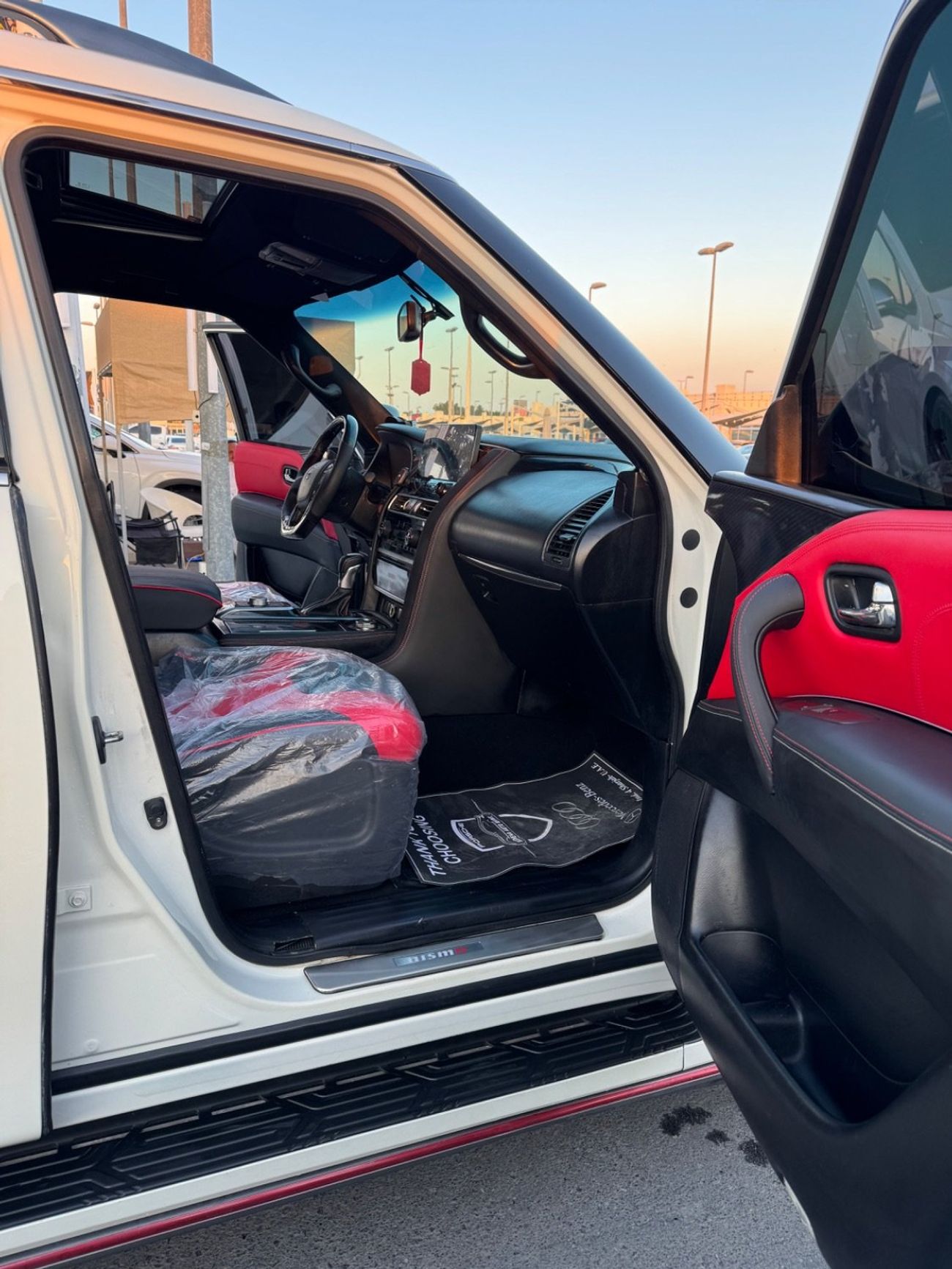 Nissan Patrol LE Titanium 5.6L