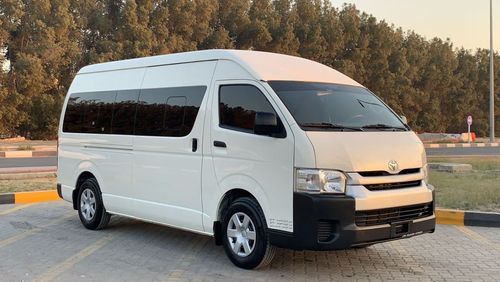 Toyota Hiace 2017 14 Seats Ref#108