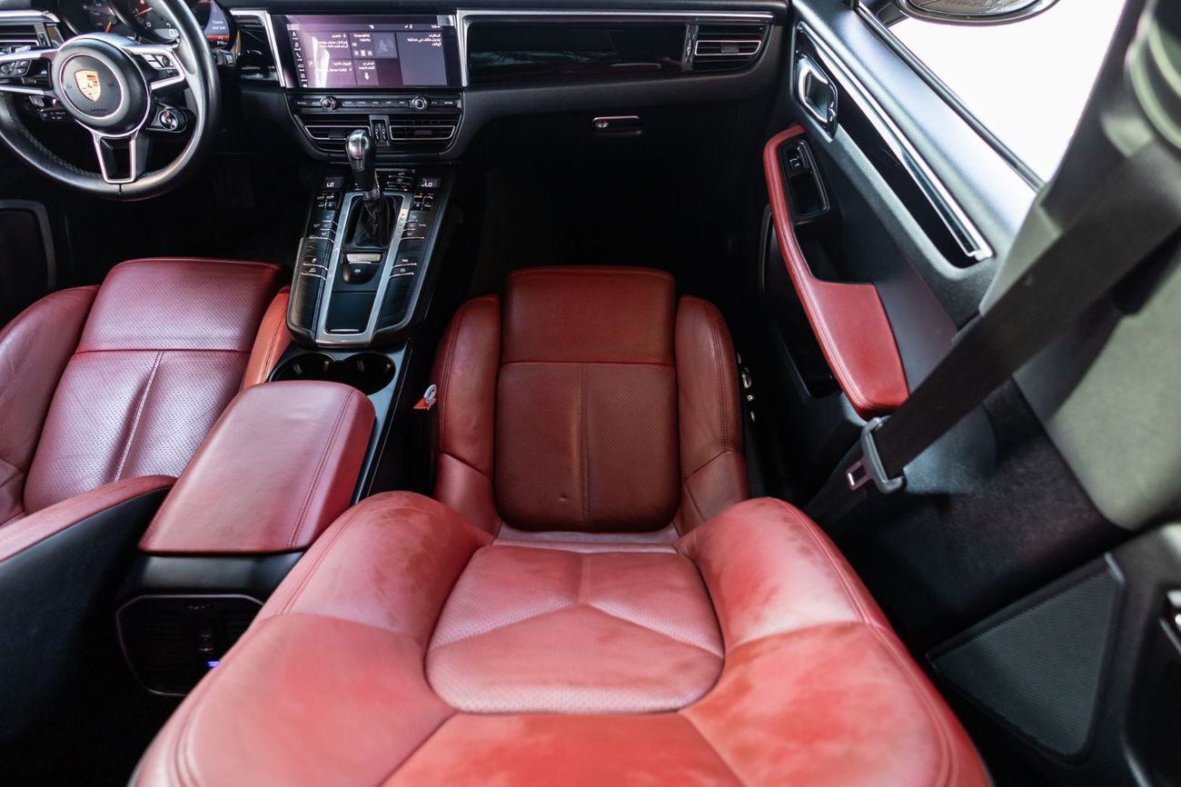 بورش ماكان Std 2.0L (252 HP)