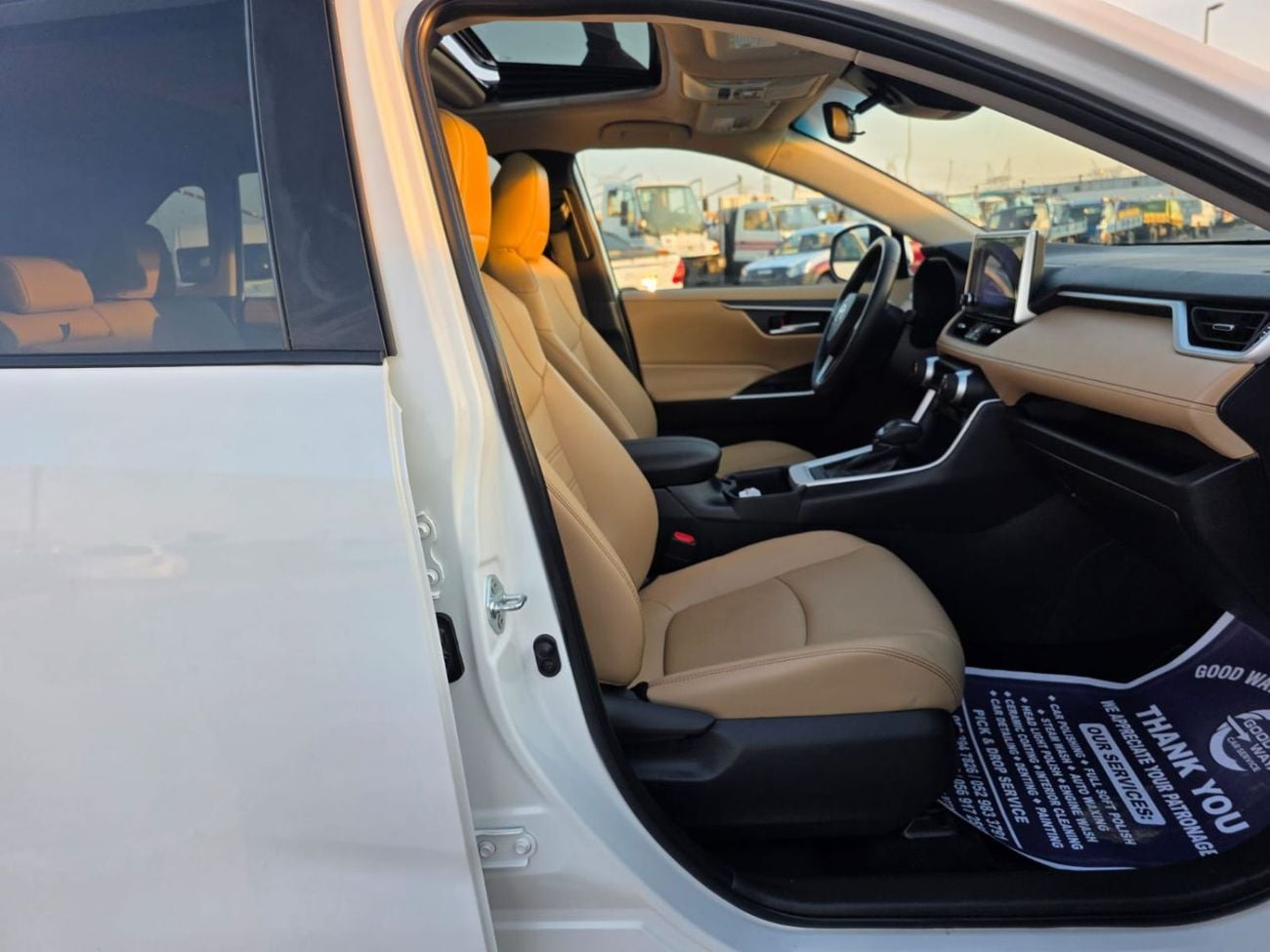 تويوتا راف ٤ 2.5L XLE (Premium)