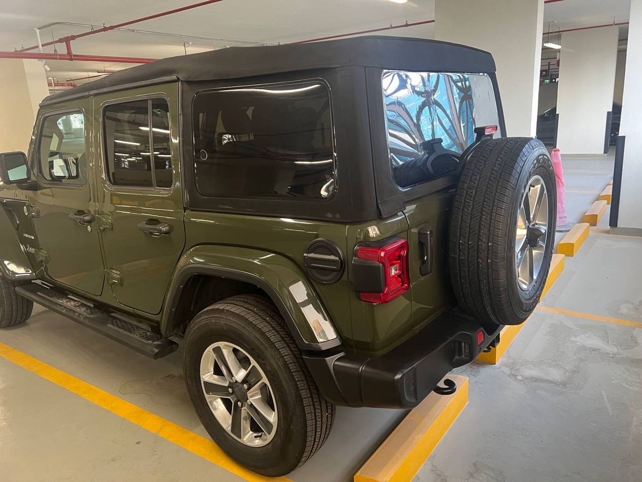 Jeep Wrangler Sahara Unlimited 3.6L M/T