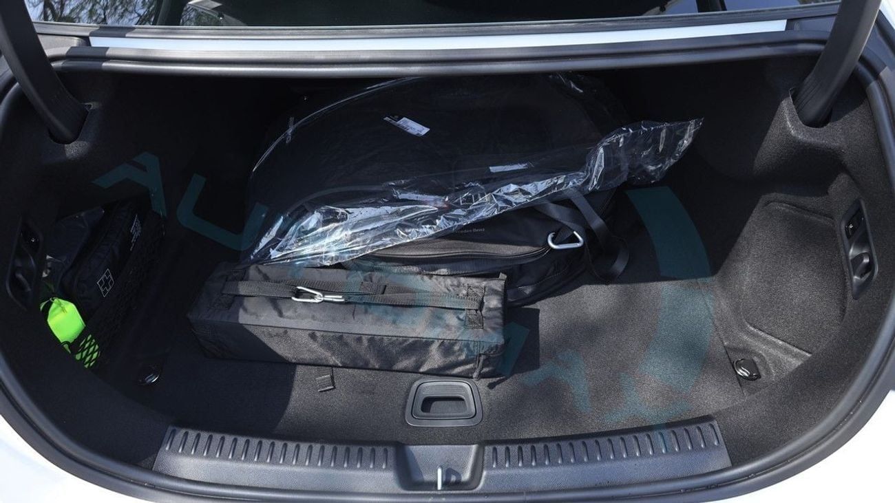 Mercedes-Benz E200 AMG EQ Boost 2.0L RWD 2026 GCC 0Km With 2 Years Unlimited Mileage Warranty @Official Dealer