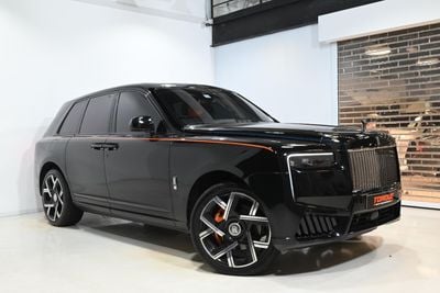 رولز رويس كولينان BLACK BADGE رولز رويس كولينان بلاك بادج 2021، بتصميم مُحسّن، ضمان رولز رويس حتى مايو 2027، سجل صيانة رولز رويس،