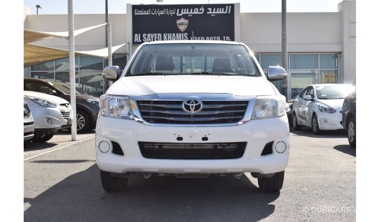 Toyota Hilux 2014 GCC without paint without accidents