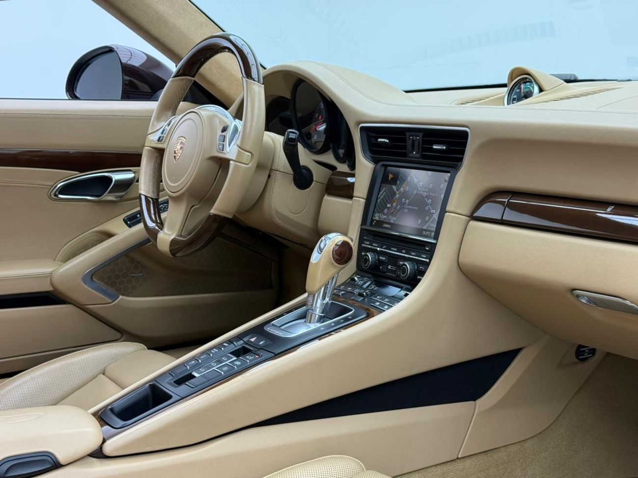 Porsche 911 2014 Porsche 911 Carrera 4S, Full Service History, Fully Loaded, Excellent Condition, GCC