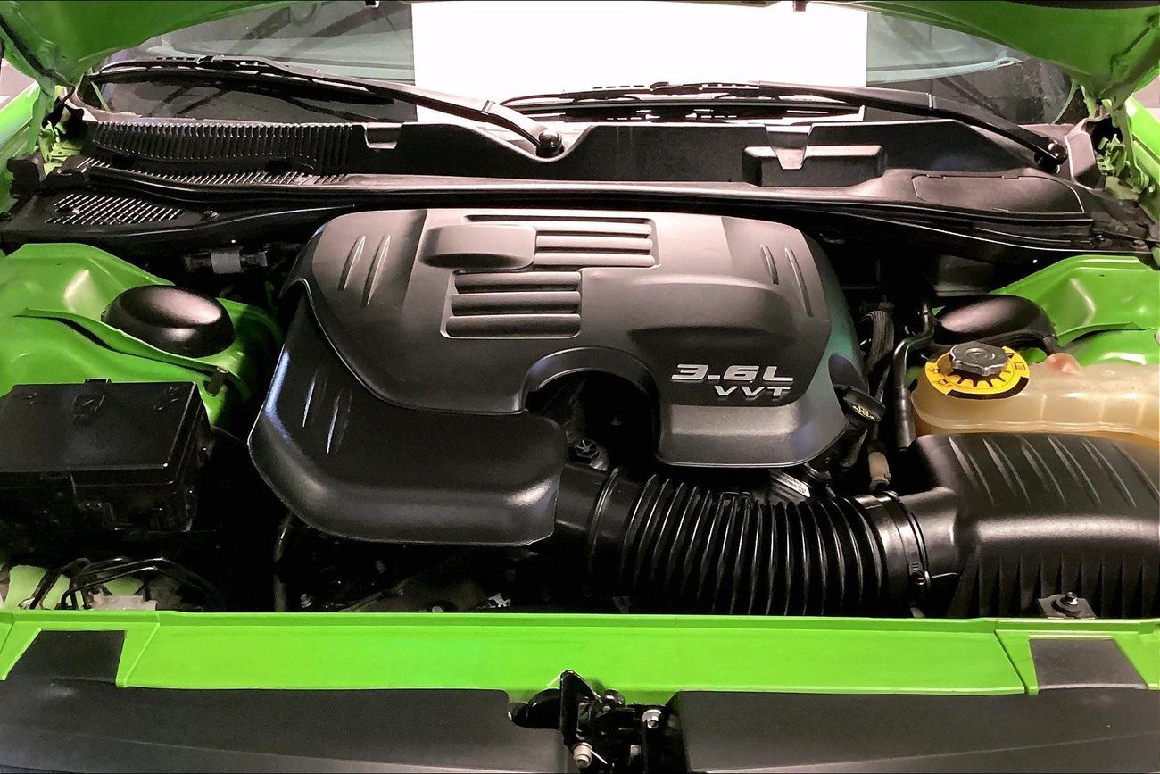 دودج تشالينجر SXT Plus | شامل الضمان | 0 ﺪﻔﻋﺓ ﺃﻮﻟﻯ