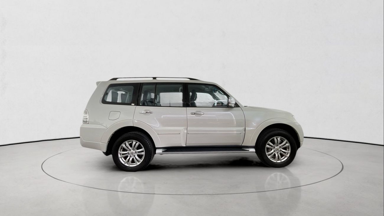 Mitsubishi Pajero GLS HIGHLINE | Guaranteed Warranty | 0 Down Payment