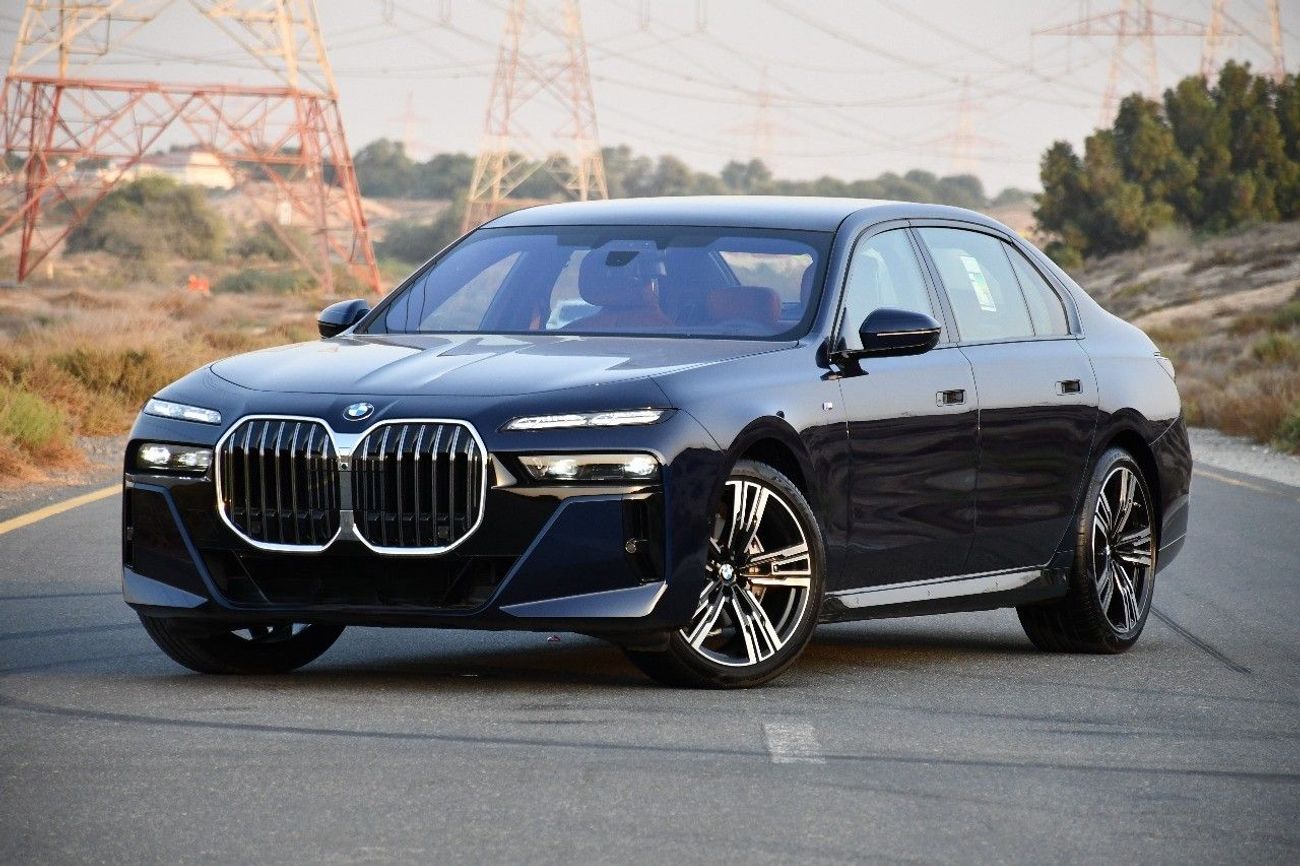 بي أم دبليو 735i BMW 735I  M KIT 2026  GCC