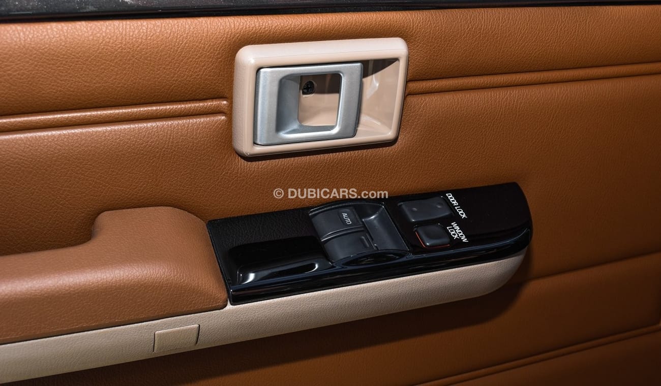 Toyota Land Cruiser Pick Up LX 4.0L V6 Petrol Single Cabin Auto transmission