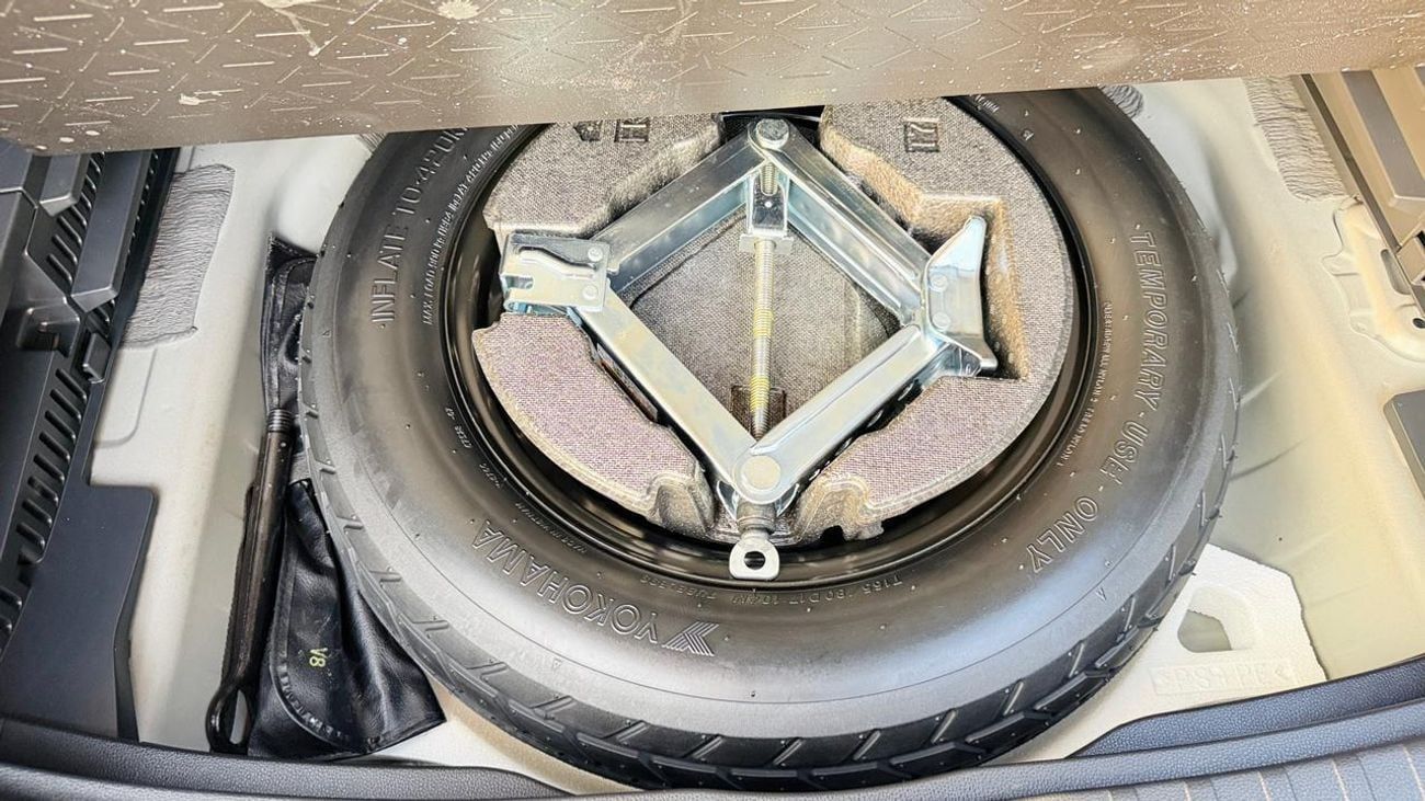 Toyota RAV4 2025 | HYBRID | PUSH START | AUTO | BACK CAMERA | 2500CC | RHD