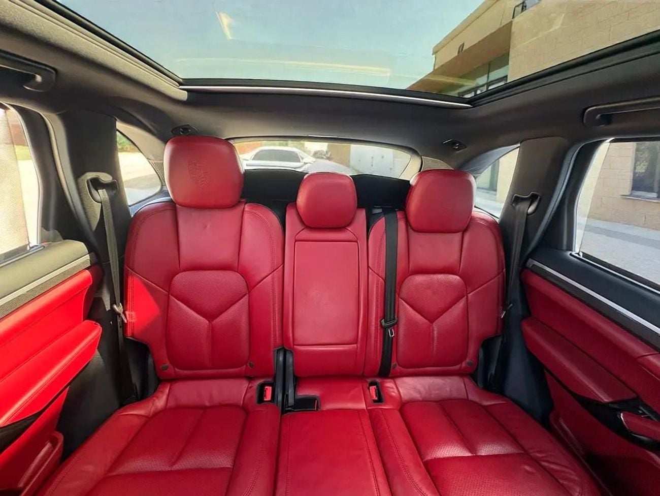 بورش كايان AED 3,200 P.M | 0% DOWN PAYMENT | PORSCHE CAYENNE S 3.6L V6 – 420 BHP