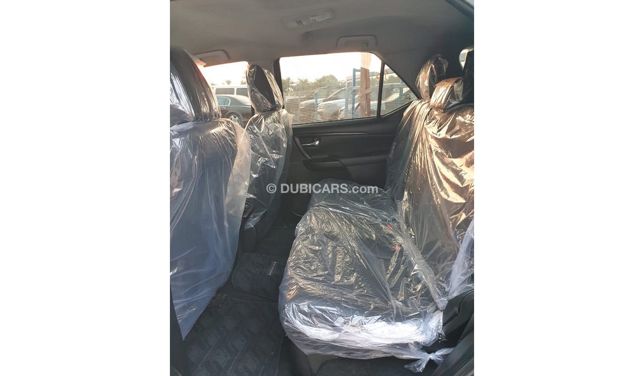 Toyota Fortuner 2.7 PETROL (4 CYLINDER)