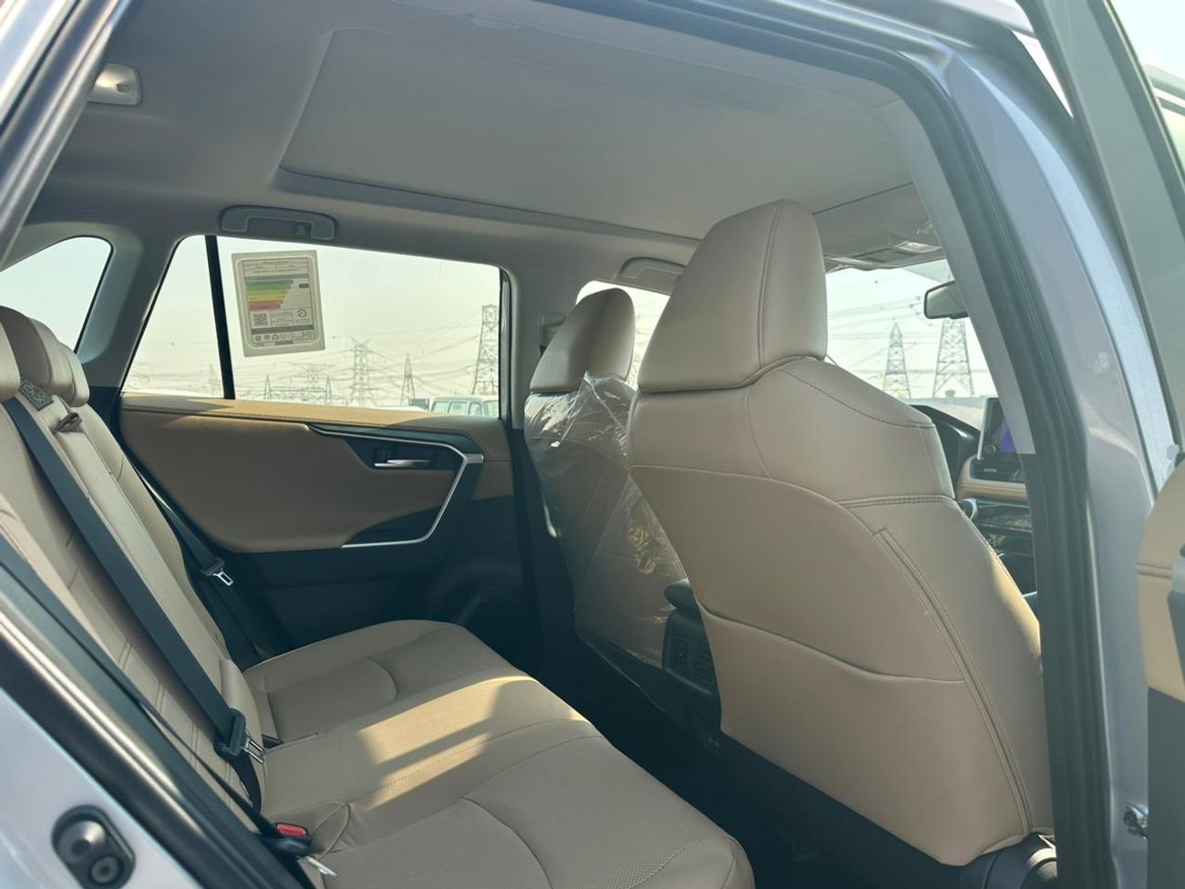 Toyota RAV4 2.5 LIMITED , PETROL , MEMORY SEAT, WIRELESS CHARGER ,PANORAMIC ROOF, FULL OPTION MODEL 2025