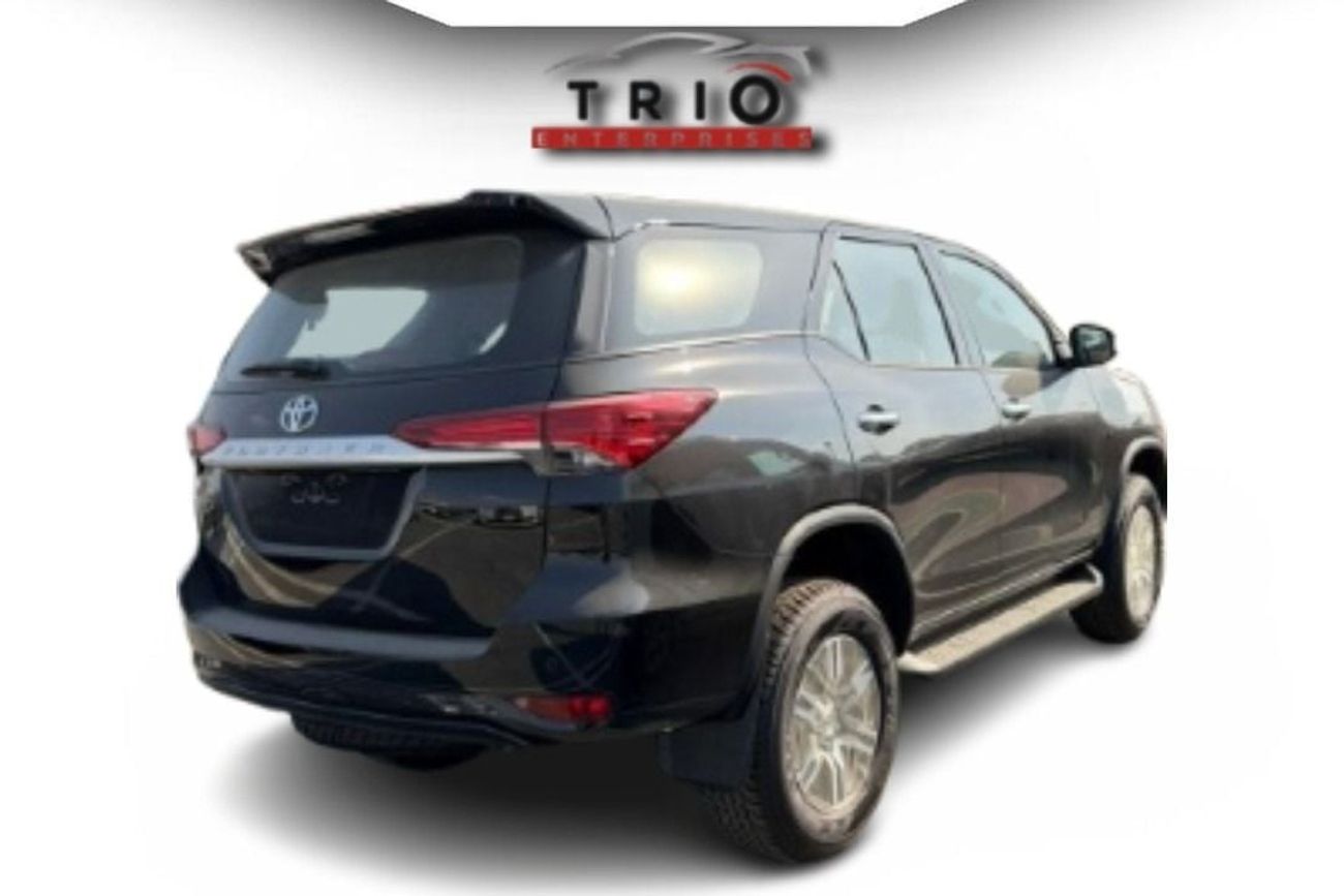 تويوتا فورتونر EXR 2.7L (160 HP) TOYOTA FORTUNER 4WD - 2.7L - PETROL - AT - 2025YM