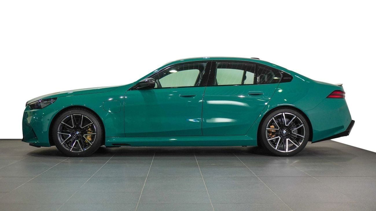 بي أم دبليو M5