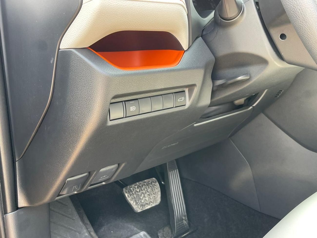 Toyota RAV4 2.5L Adventure 2.5 adventure Petrol 2025 Saudi Full