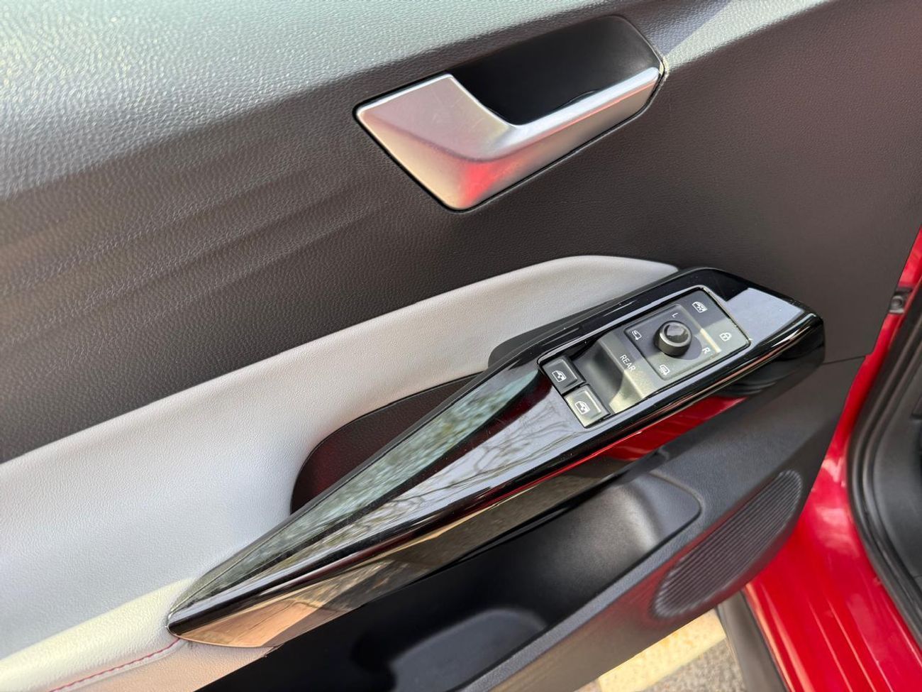 Volkswagen ID.3 VOLKSWAGEN ID.3 PRO 2022 PURE CHINES SPECS PERFECT CONDITION