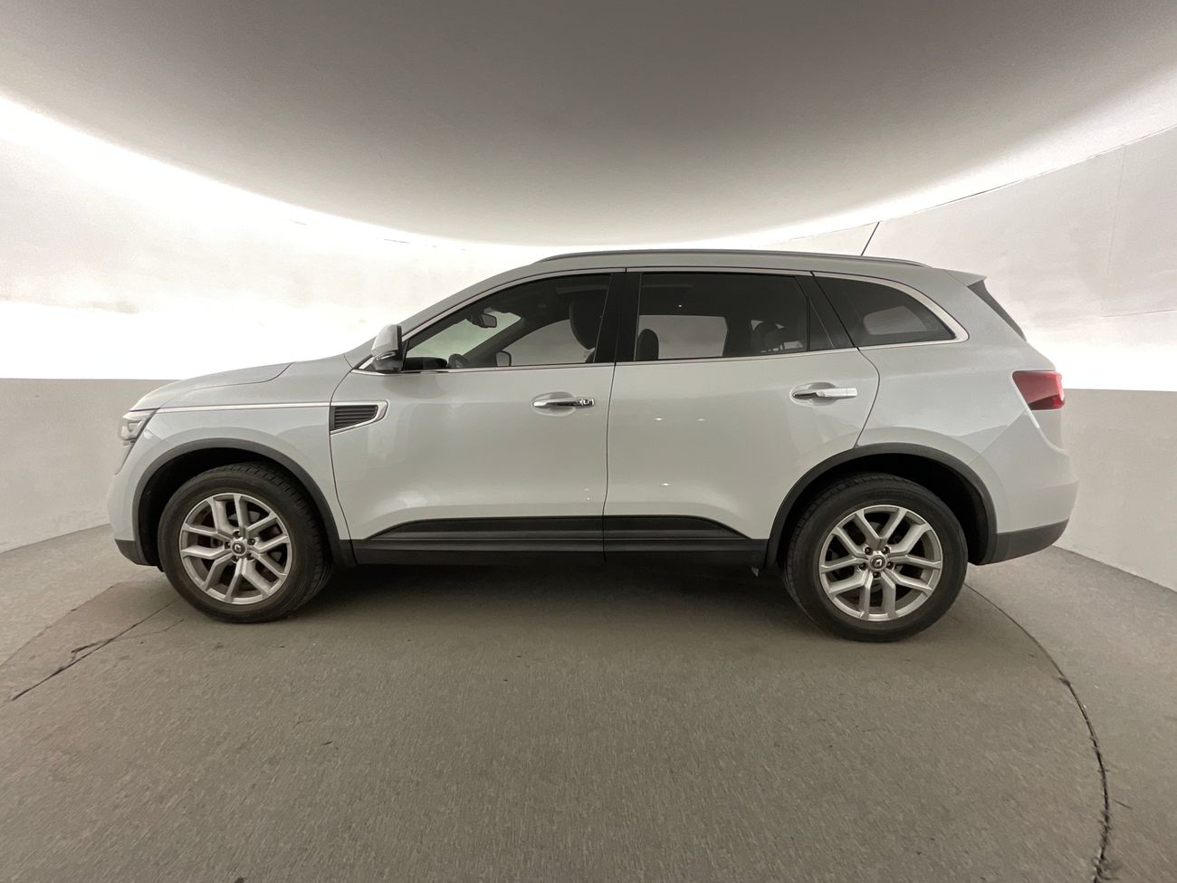 رينو كوليوس PE | Carnival Sale • UP TO AED 20,000 OFF | شامل الضمان | 0 ﺪﻔﻋﺓ ﺃﻮﻟﻯ