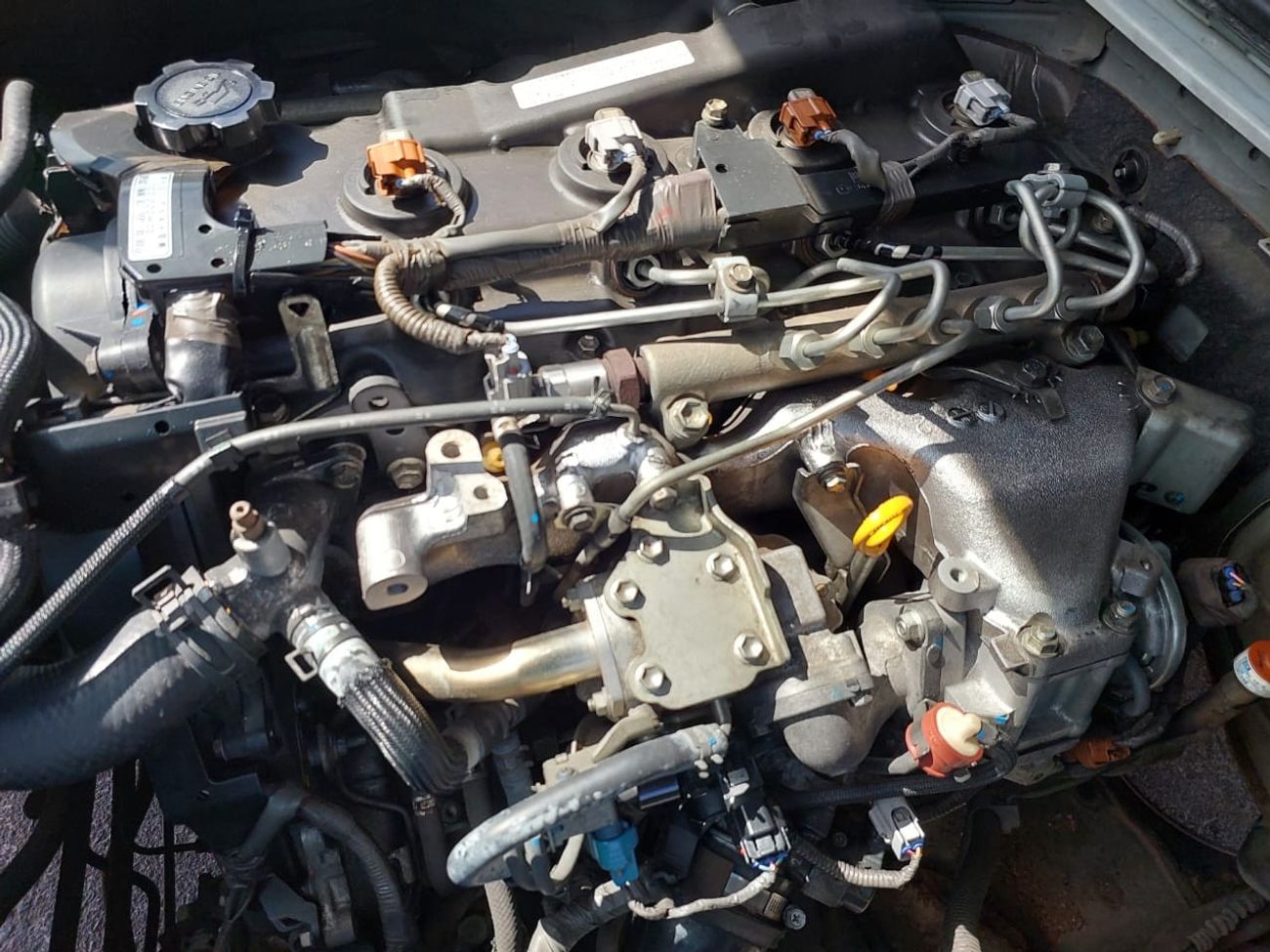 Toyota Hiace TOYOTA HIACE VAN RHD 2010 MODEL 3.0 L DIESEL AUTOMATIC(PM06521)