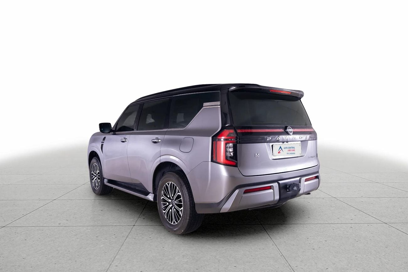 Nissan Patrol LE Platinum City 5.6L LE PLATINUM CITY 3.8