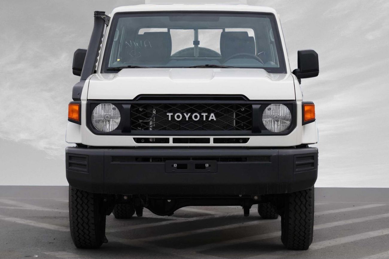 تويوتا لاند كروزر بيك آب HZJ79 4.2L D/C MID M/T DIESEL