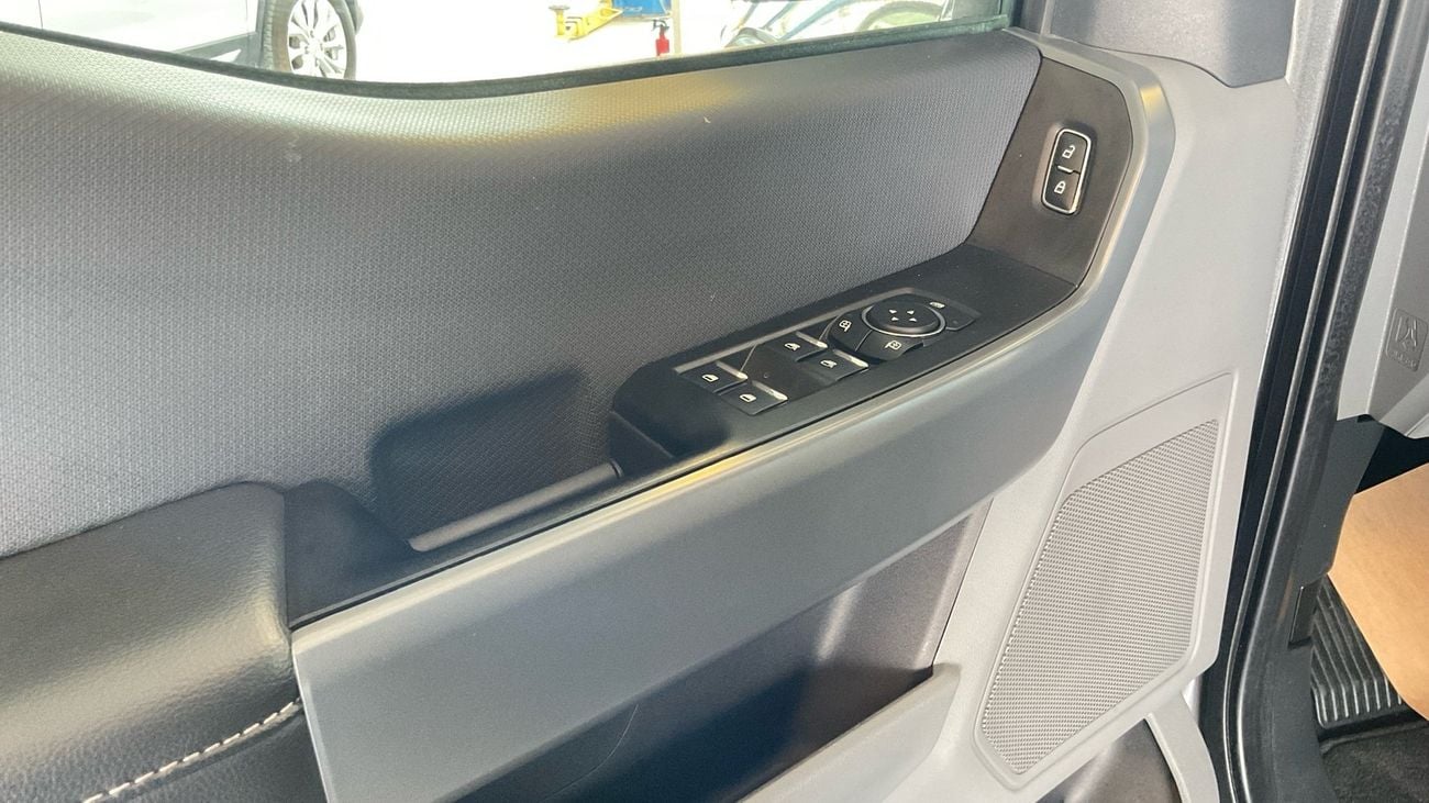 Ford F-150 XLT CREW CAB SPORT 5.0 V8 XLT AUTO SUPERCREW WO START/STOP | Guaranteed Warranty | 0 Down Payment