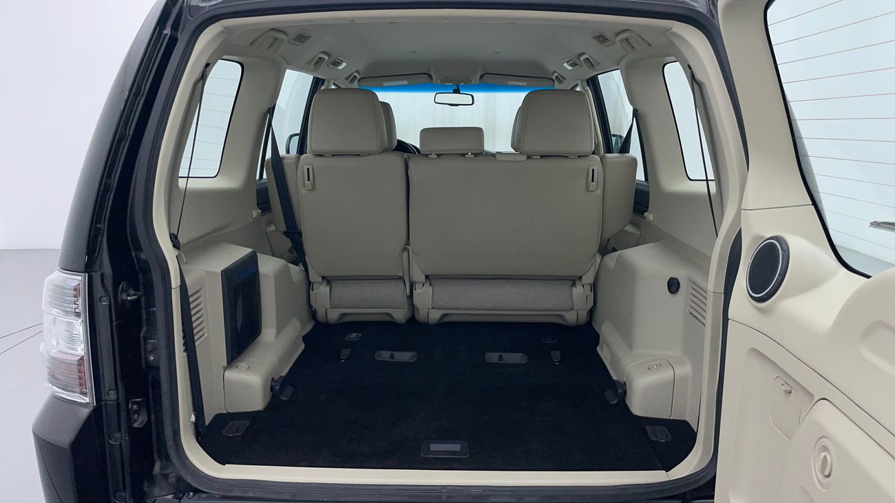 Mitsubishi Pajero GLS 3.8 | Under Warranty | Inspected on 150+ parameters