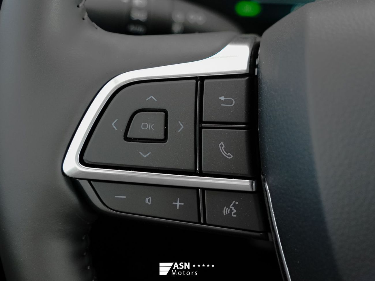 تويوتا هايلاندر 2.5L Hybrid AWD Extreme Edition 7 Seats 2025 (Export Price)