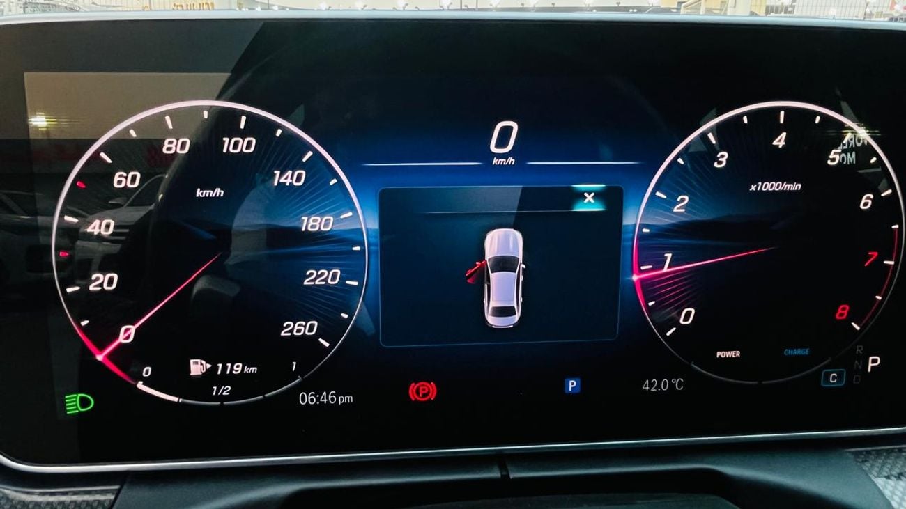 مرسيدس بنز C 200 STD
