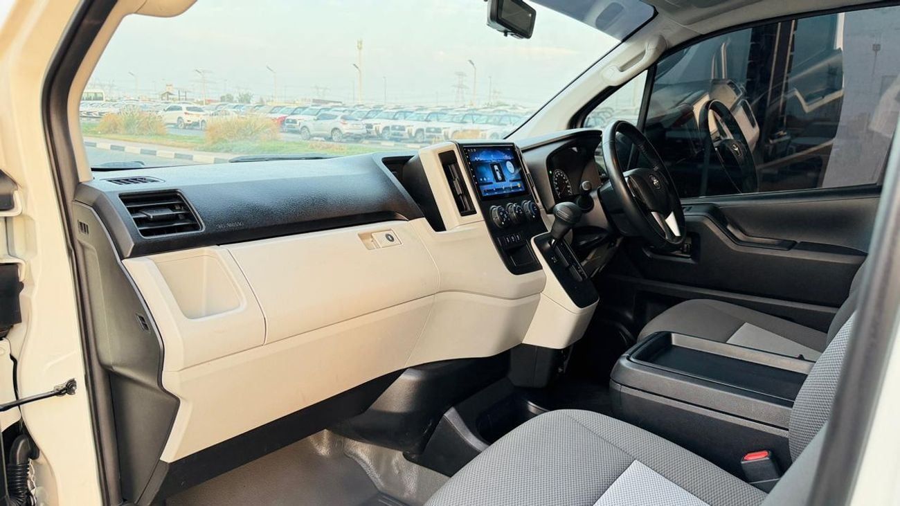 Toyota Hiace 13 SEATER | 2WD | AUTOMATIC TRANSMISISON | 2.8L DIESEL ENGINE | 2024 | RHD