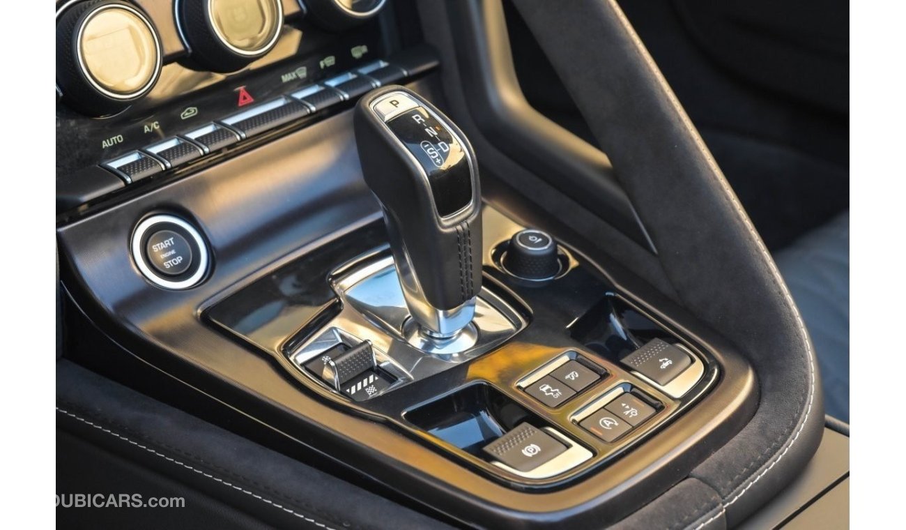 Jaguar F Type SVR | 5,287 P.M  | 0% Downpayment | Extraordinary Condition!
